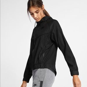 Nike Windrunner Windbreaker, Size M, All Black